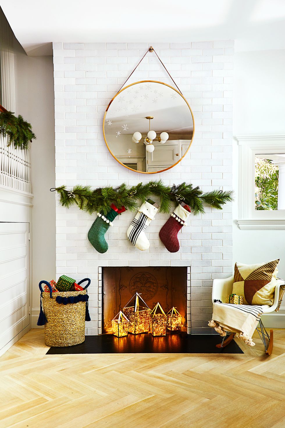 Holiday Decors to Inspire You Fake Fireplace