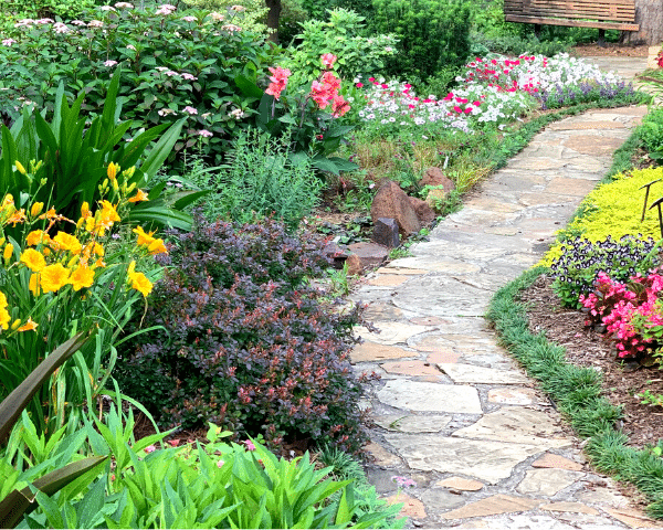 Get Inspired: Ideas for Your Spring Yard