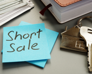 Traditional Sale vs Short Sale