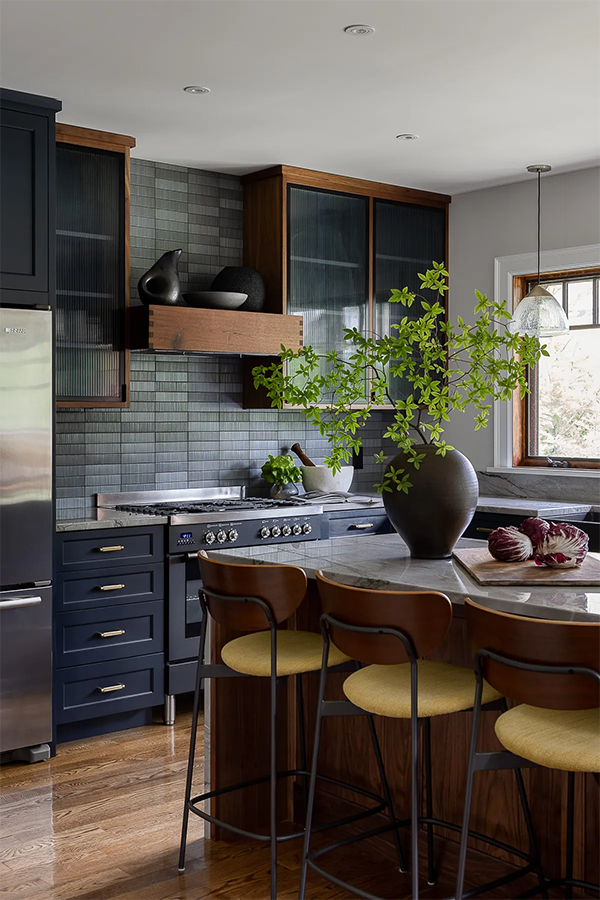 Wooden Accent Kitchen Range Hood